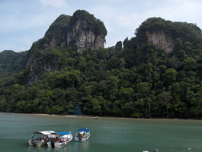 Lush green islands jut out of sea<Lankowi> Langkawi, Malaysia    Photo by M. Maxine George