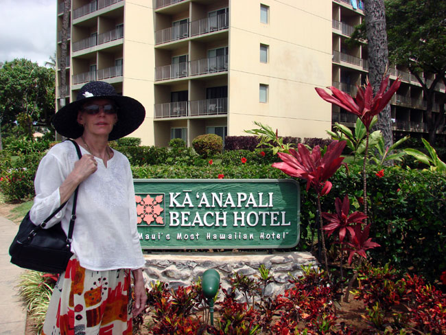Cathy McDonald at Ka'anapali Beach Hotel, Maui. Photo by M. Maxine George