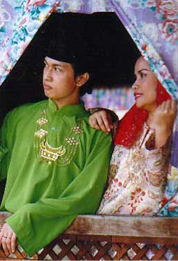 malay_couple in the Sarawak Cultural Centre in Borneo or Sarawak